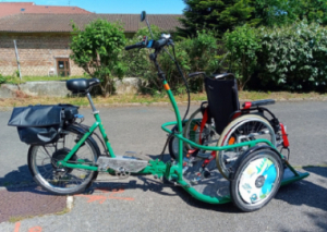 Image UN VÉLO ADAPTÉ À TOUTE PROMENADE