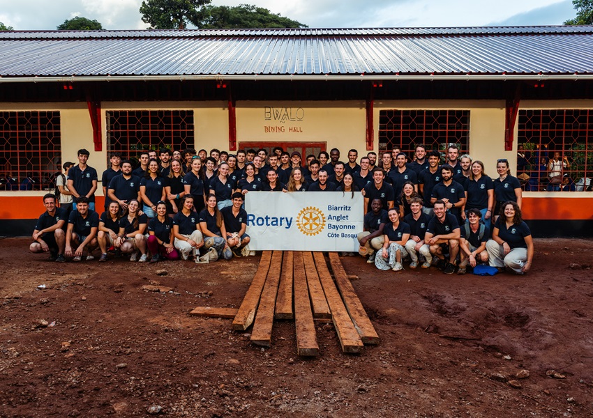 Image UNE ÉCOLE RÉNOVÉE EN TANZANIE